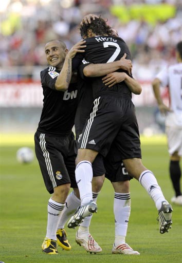 前高管：内马尔离开巴萨不久后就后悔了，他曾向我请求回来（前巴萨高层称：内马尔离队后很快后悔，曾主动寻求回归）