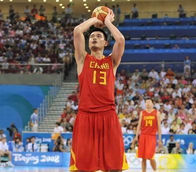 塔雷：拥有魔笛这样的导师是亚沙里的优势，我们对他充满信心（塔雷：有魔笛指点，亚沙里更具优势；我们对他信心十足）