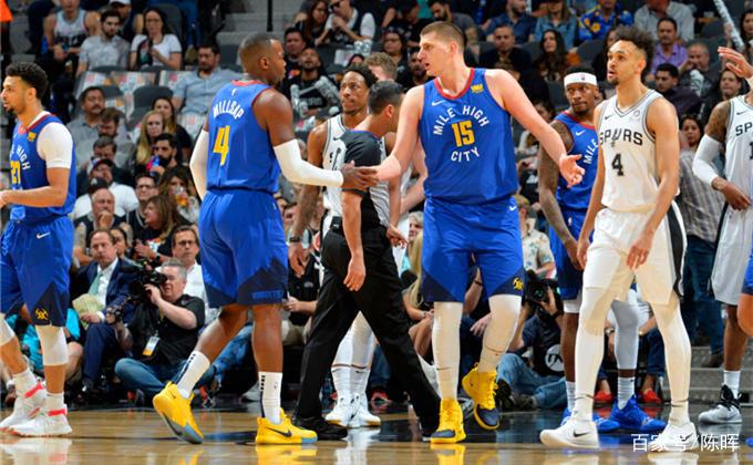 这次三分拉开比分差距（这记三分将分差拉开）