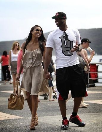 足球报：郑智接手西海岸帅位的可能性最大，但尚未最后敲定（足球报：郑智最有望出任西海岸主帅，最终决定尚未敲定）