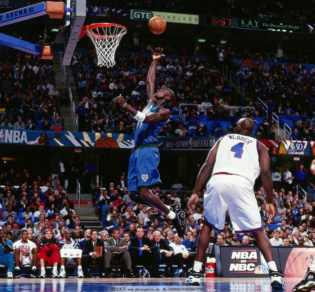 美记：克拉克斯顿是勇士潜在的目标，但篮网对库明加并无兴趣（美记称：勇士将克拉克斯顿列为潜在引援目标，篮网无意库明加）