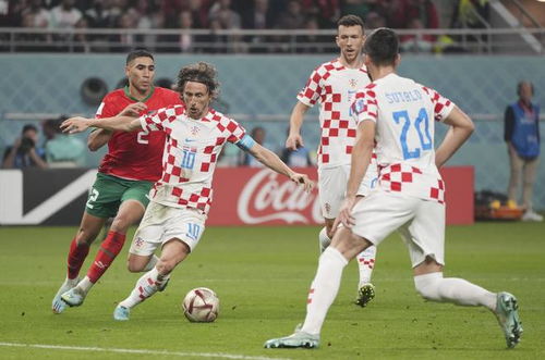 灰熊解说员：克莱从来就不是个硬汉，他不可能成为狠角色（灰熊解说员：克莱并非铁血型球员，难成狠角色）