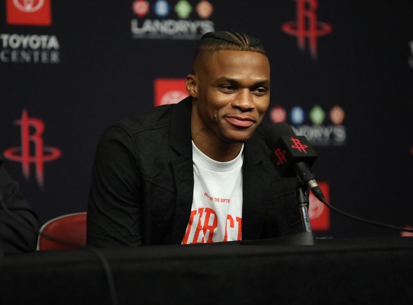 贝尔格莱德红星主场0比1负伏伊伏丁那，克鲁尼奇打满全场（贝尔格莱德红星主场0-1不敌伏伊伏丁那，克鲁尼奇打满90分钟）