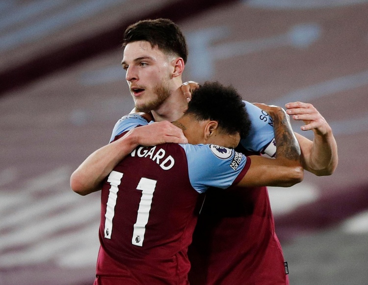 迈阿密国际客战纳什维尔：梅西、苏亚雷斯、布斯克茨首发出战（迈阿密国际客场对决纳什维尔，梅西、苏亚雷斯、布斯克茨联袂首发）