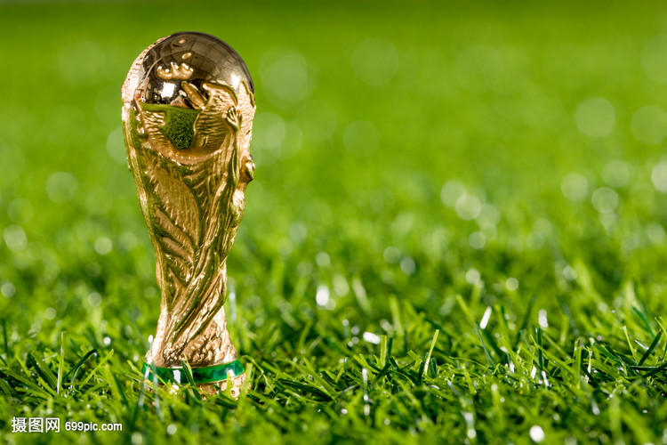 0-0，40岁阿森纳旧将染红+少2人都不输，西甲倒数第一逼平马略卡（0-0！西甲垫底队少两人仍不败，40岁阿森纳旧将染红逼平马略卡）