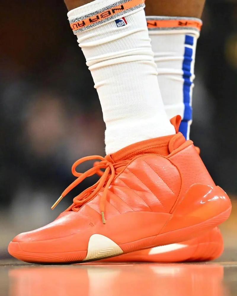 帕尔马vs乌迪内斯：库特罗内、马特奥-佩莱格里诺首发，扎尼奥洛、阿蒂尔-阿塔出战（帕尔马战乌迪内斯：库特罗内、马特奥-佩莱格里诺先发，扎尼奥洛与阿蒂尔-阿塔登场）