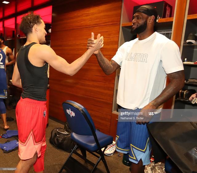 博主：巴乙后腰卡约正式签约西南地区的某地级市中超俱乐部（据博主透露：巴乙后腰卡约已与西南某地级市中超俱乐部完成签约）