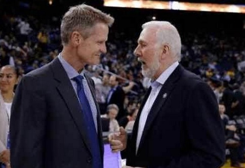 奥尼尔：尼克斯是东部最强球队，感觉他们能打进总决赛（奥尼尔看好尼克斯：东部最强，有望闯入总决赛）