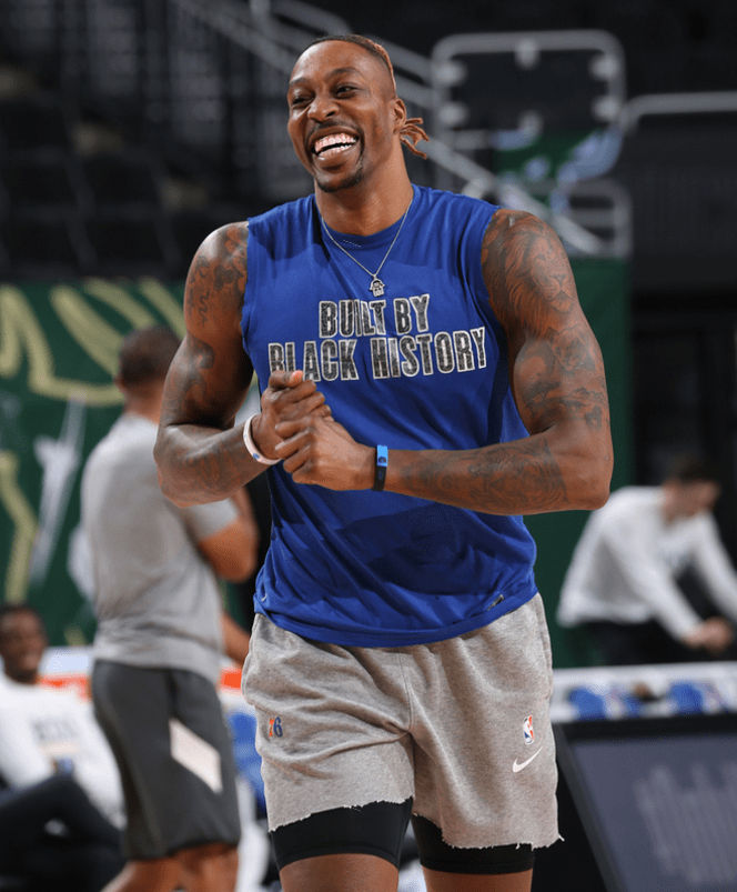 森林狼完了！爱德华兹最后时刻连吃技犯被罚出场 掘金命中关键罚球（森林狼崩盘！爱德华兹最后时刻连吞技犯遭驱逐，掘金凭关键罚球锁定胜利）