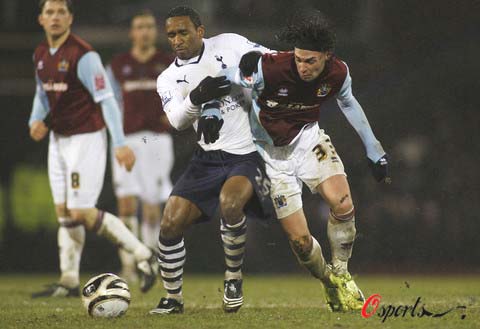 科莫总监：除为帕斯提供比赛与成长环境，我不知道还能做什么（科莫总监：除提供比赛与成长机会外，我别无他法）