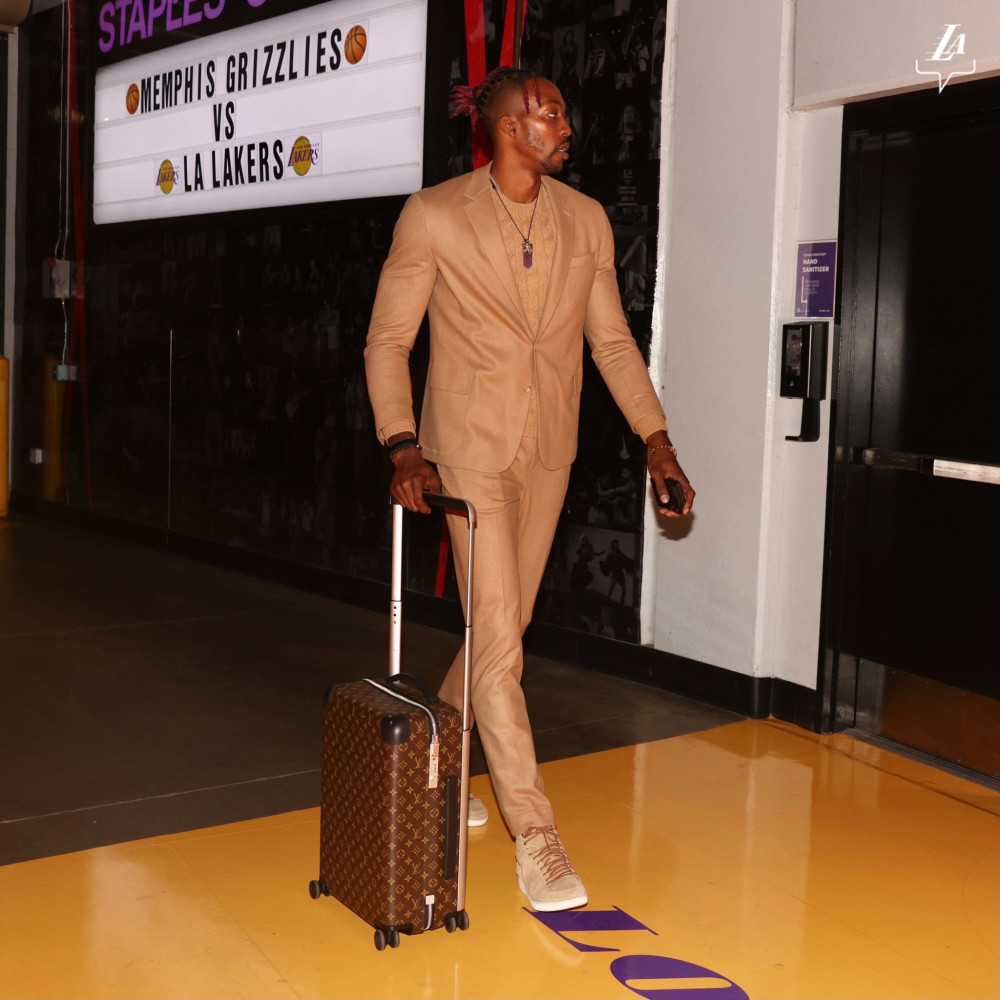 韩媒披露，因对联盟认定塔诺斯“种族歧视”不满，全...（韩媒称：因不满联盟将塔诺斯定性为“种族歧视”，全...）