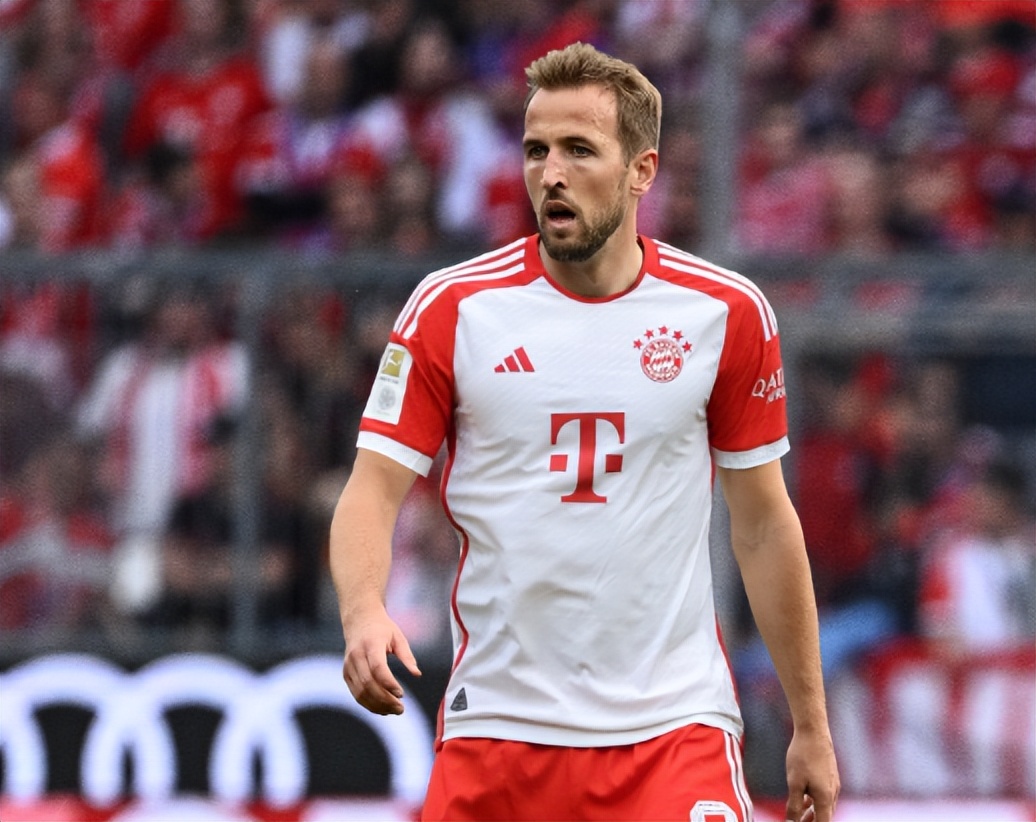 意甲第11轮最佳阵容：劳塔罗领衔，佩7、萨56、贝拉尔迪入选（意甲第11轮最佳阵容出炉：劳塔罗挂帅，佩7、萨56、贝拉尔迪上榜）