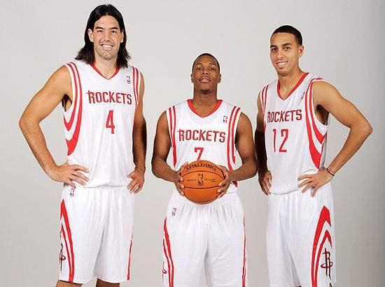 邮报：曼联等队关注赫塔小将艾希霍恩，他被拿来与克罗斯比较（邮报：曼联等队考察赫塔小将艾希霍恩，外界将其比作克罗斯）